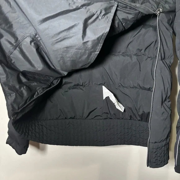 Lululemon Fluffed Up Goose Down Pullover Black Size 6 - Picture 10 of 15